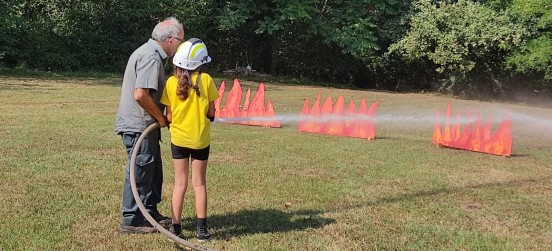 I bambini del Campus con l’Unità cinofila e l’Antincendio boschivo